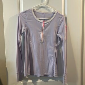 Lilly top barely worn